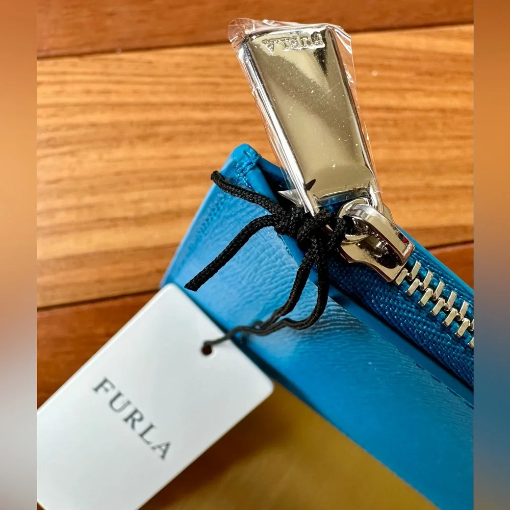 Furla Babylon Ceruleo Blue Saffiano Leather Envelope Pouch and Dust Bag - Picture 4 of 6